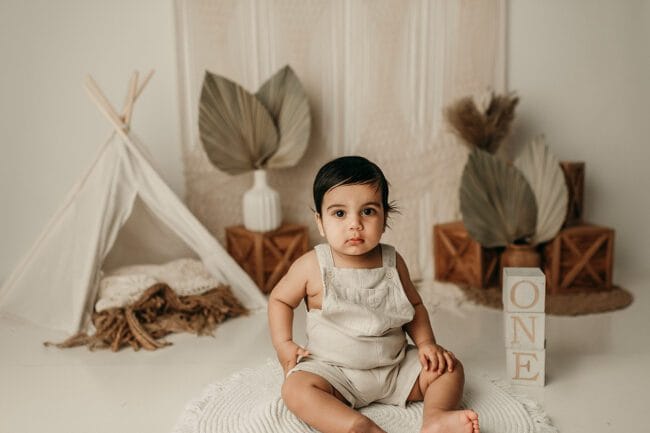 Cake smash photographer Toronto