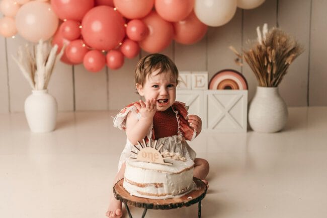 Toronto cake smash photography session