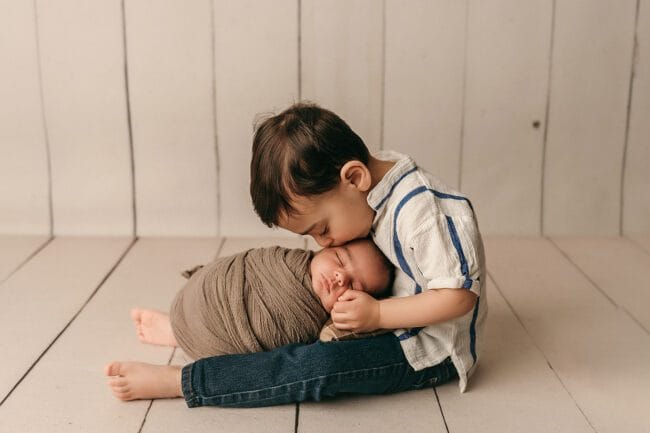 best newborn photographers in toronto