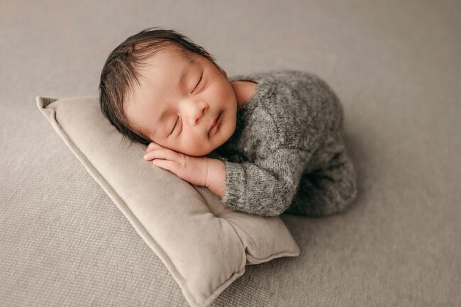 best toronto newborn photographers