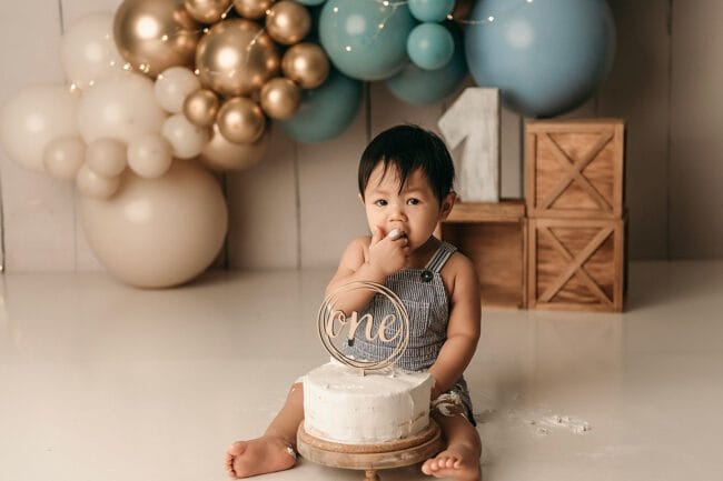 first birthday photo session toronto