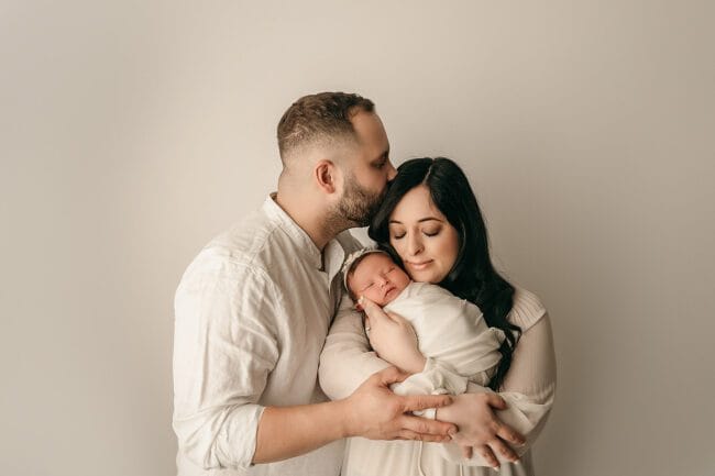 newborn photographers toronto ontario