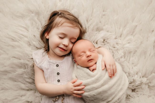 newborn portraits in toronto