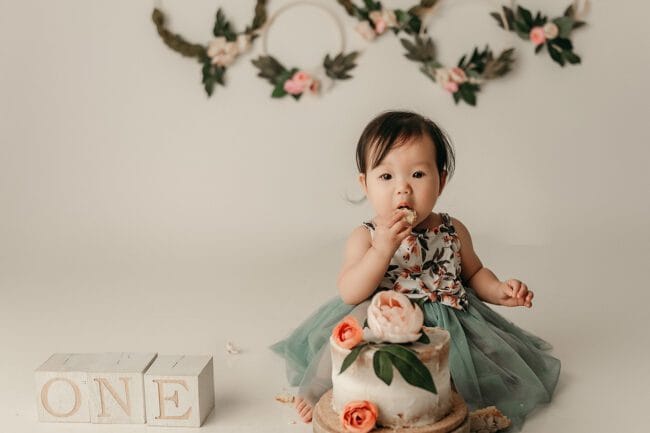 stouffville first birthday cake smash photographer