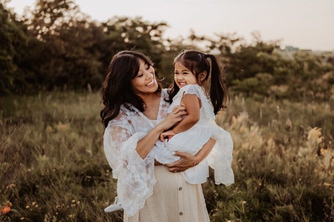 toronto maternity photographers