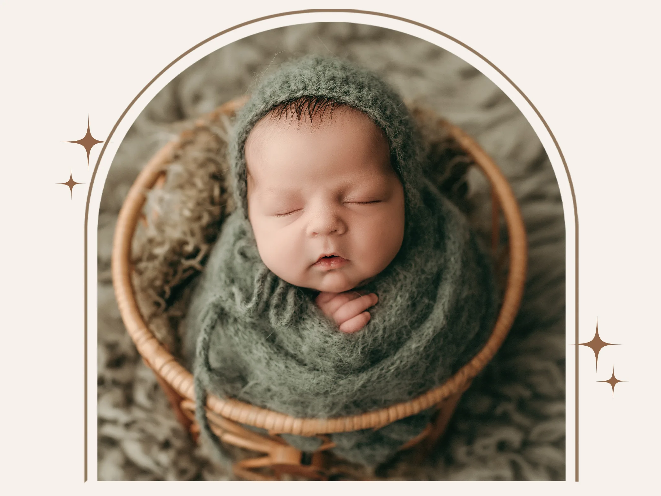 Toronto Family and Newborn Photographer Raji Guna Toronto Family and Newborn Photographer Raji Guna