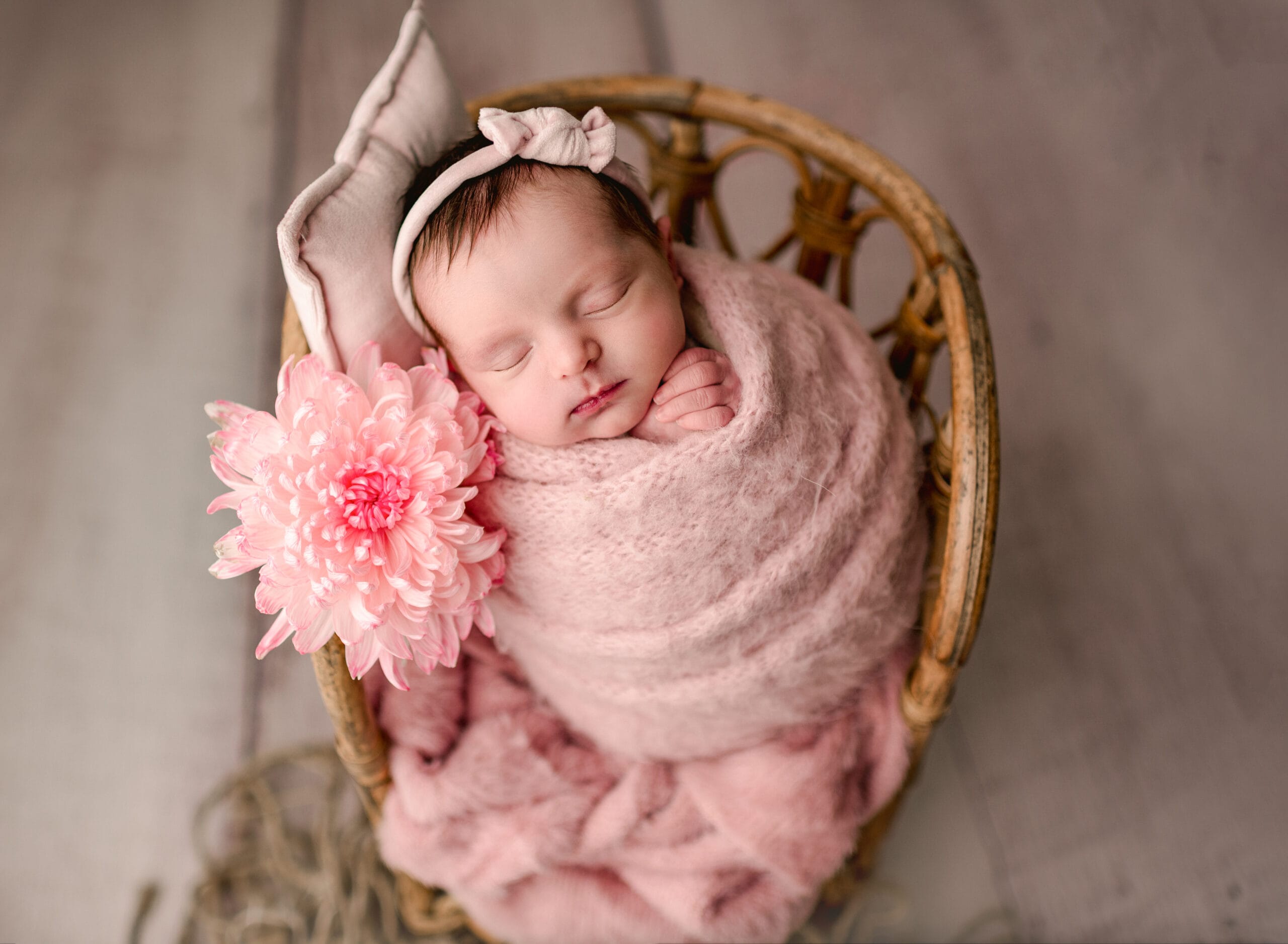 newborn photography toronto gta newborn photography toronto gta